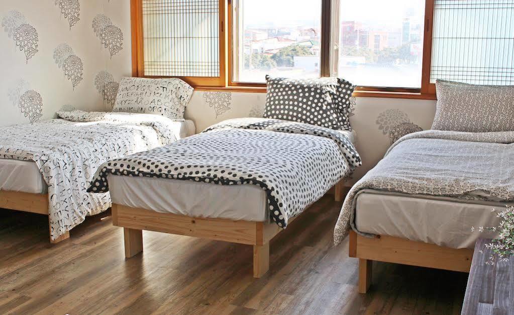 Jeju Airport Mira Guesthouse エクステリア 写真